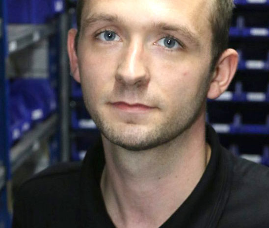  Thomas Azerott